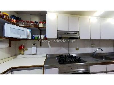 Apartamento de 3 alcobas en venta en Chico Lago, Bogotá, 116 m² · foto 4 de 20