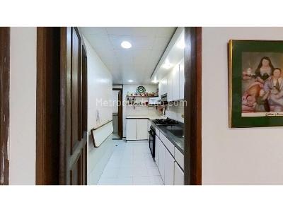 Apartamento de 3 alcobas en venta en Chico Lago, Bogotá, 116 m² · foto 9 de 20