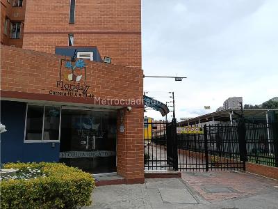 Apartamento de 3 alcobas en venta en Engativa, Bogotá, 41 m² · foto 16 de 17