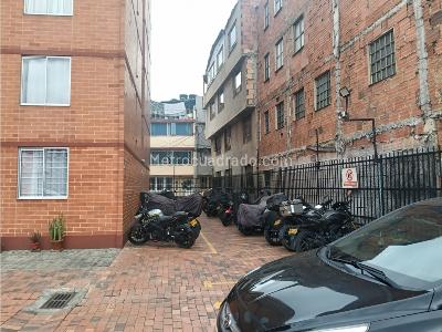 Apartamento de 3 alcobas en venta en Engativa, Bogotá, 41 m² · foto 17 de 17