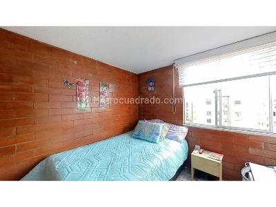 Apartamento de 3 alcobas en venta en Engativa, Bogotá, 41 m² · foto 5 de 17