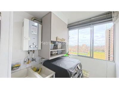 Apartamento de 3 alcobas en venta en Castilla, Bogotá, 71 m² · foto 10 de 20
