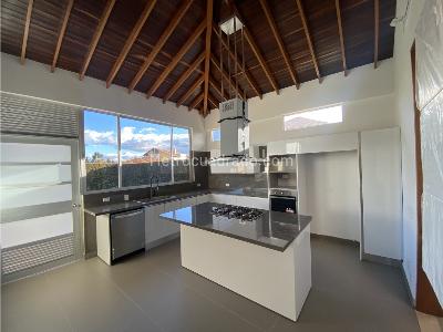 Casa de 4 alcobas en venta en Cajica Variante Zipaquira, Cajicá, 352 m² · foto 5 de 20