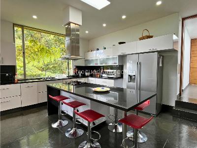 Casa de 4 alcobas en venta en Fusca, Chía, 470 m² · foto 9 de 20