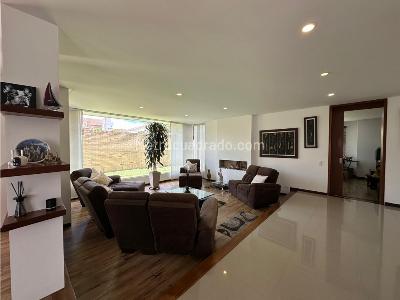 Casa de 4 alcobas en venta en Vereda La Balsa Chia, Chía, 297 m² · foto 3 de 20