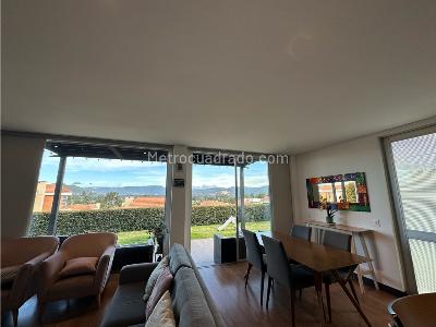Casa de 3 alcobas en venta en Cajica Bosque Residencial Alcaparro, Cajicá, 209 m² · foto 3 de 15