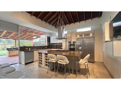 Casa de 5 alcobas en arriendo en Condominio Campestre Caminos De Chunugua C, Cajicá, 400 m² · foto 4 de 20