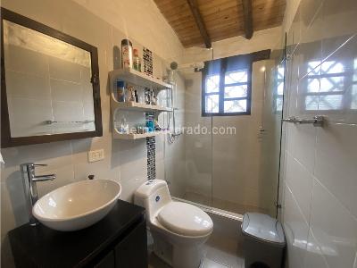 Casa de 5 alcobas en arriendo en Vereda Canelon/ Cajica, Cajicá, 320 m² · foto 9 de 20