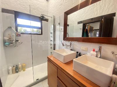 Casa de 5 alcobas en arriendo en Vereda Canelon/ Cajica, Cajicá, 320 m² · foto 19 de 20