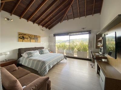 Casa de 4 alcobas en arriendo en Vereda Calahorra Cajica, Cajicá, 367 m² · foto 13 de 20