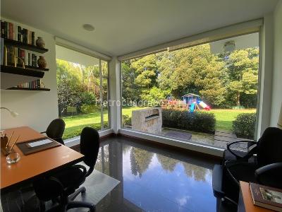 Casa de 4 alcobas en arriendo en Zona Molino, Cajicá, 359 m² · foto 7 de 19