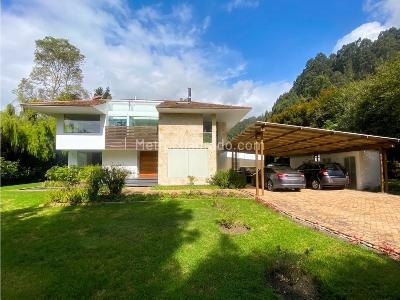 Casa de 4 alcobas en arriendo en Zona Molino, Cajicá, 359 m² · foto 18 de 19