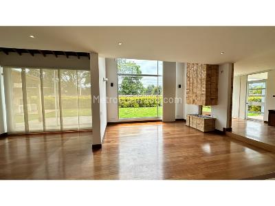 Casa en arriendo en Condominio Campestre Caminos De Chunugua, Cajicá · foto 3 de 18