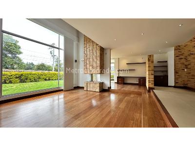 Casa en arriendo en Condominio Campestre Caminos De Chunugua, Cajicá · foto 4 de 18