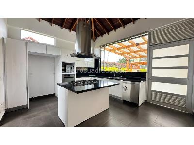 Casa en arriendo en Condominio Campestre Caminos De Chunugua, Cajicá · foto 7 de 18