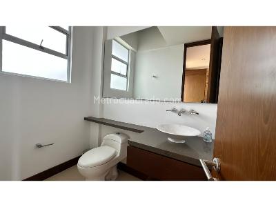 Casa en arriendo en Condominio Campestre Caminos De Chunugua, Cajicá · foto 9 de 18