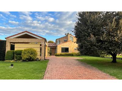 Casa de 3 alcobas en venta en Cajica Variante Zipaquira, Cajicá, 280 m² · foto 17 de 20