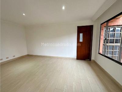 Casa de 3 alcobas en venta en Alameda De Rio Frio, Chía, 169 m² · foto 4 de 18