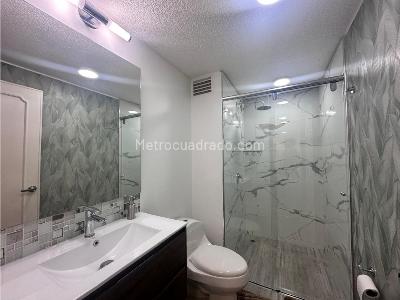 Apartamento en venta en Santa Barbara, Bogotá · foto 12 de 19