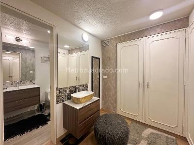 Apartamento en venta en Santa Barbara, Bogotá · foto 15 de 19