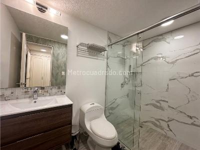 Apartamento en venta en Santa Barbara, Bogotá · foto 17 de 19
