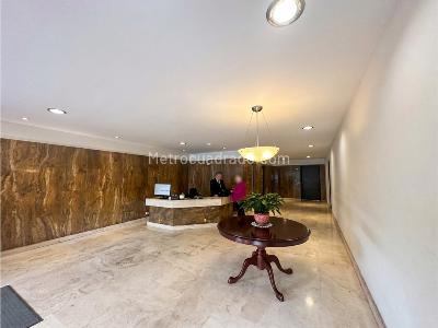Apartamento en venta en Santa Barbara, Bogotá · foto 18 de 19