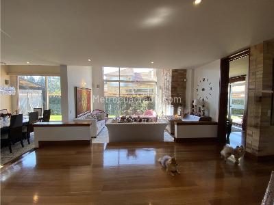 Casa de 4 alcobas en venta en Cajica Variante Zipaquira, Cajicá, 340 m² · foto 3 de 20