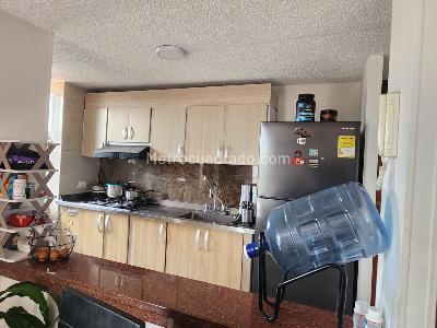 Apartamento de 3 alcobas en venta en Los Ocobos, Ibagué, 76 m² · foto 4 de 12