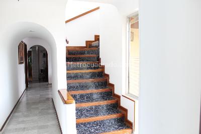 Apartamento de 5 alcobas en venta en Centro, Ibagué, 206 m² · foto 5 de 15