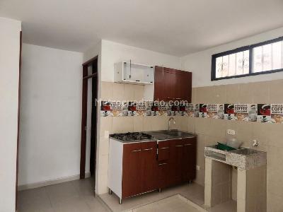 Casa de 5 alcobas en venta en Santa Rita, Ibagué, 168 m² · foto 7 de 11