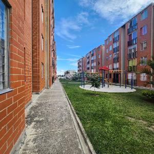 Apartamento de 2 alcobas en venta en Arboleda Campestre, Ibagué, 45 m² · foto 2 de 14