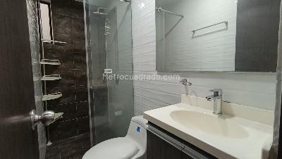 Apartamento de 4 alcobas en venta en Rincón De Piedra Pintada, Ibagué, 132 m² · foto 12 de 19