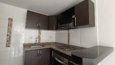 Apartamento de 3 alcobas en venta en Jardín Yerbabuena, Ibagué, 61 m² · foto 4 de 14