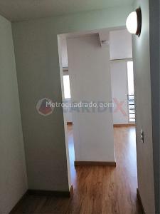 Apartaestudio en venta en Olaya, Bogotá, 34 m² · foto 3 de 16