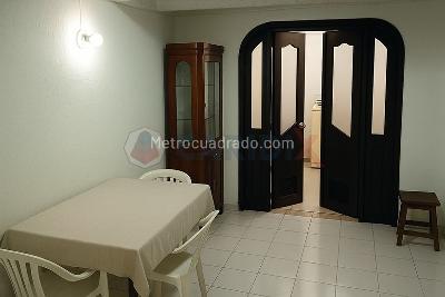 Casa de 3 alcobas en venta en Villa Alsacia, Bogotá, 220 m² · foto 9 de 20