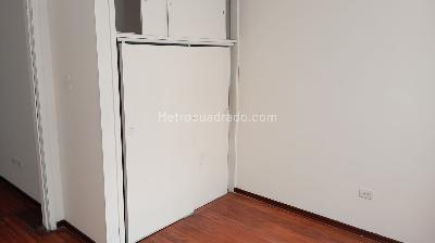 Casa de 5 alcobas en venta en El Rosario Barrios Unidos, Bogotá, 243 m² · foto 14 de 20