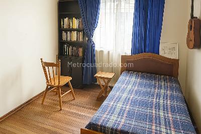Casa de 5 alcobas en venta en Ciudad Berna, Bogotá, 313 m² · foto 7 de 13