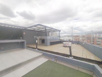 Apartaestudio en arriendo en Chico Santa Barbara, Bogotá, 30 m² · foto 18 de 20