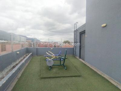 Apartaestudio en arriendo en Chico Santa Barbara, Bogotá, 30 m² · foto 19 de 20