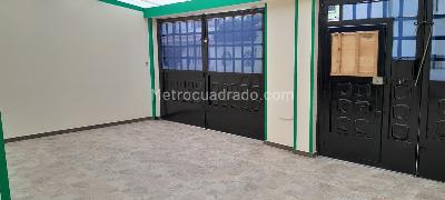 Casa de 5 alcobas en venta en Villa Luz, Bogotá, 250 m² · foto 5 de 20