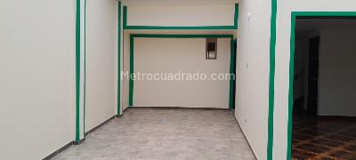 Casa de 5 alcobas en venta en Villa Luz, Bogotá, 250 m² · foto 4 de 20