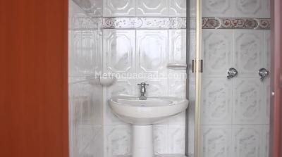Apartamento de 4 alcobas en venta en Boyaca Real, Bogotá, 110 m² · foto 6 de 8