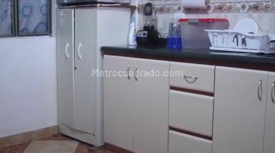 Casa de 4 alcobas en venta en San Nicolas, Soacha, 232 m² · foto 5 de 8