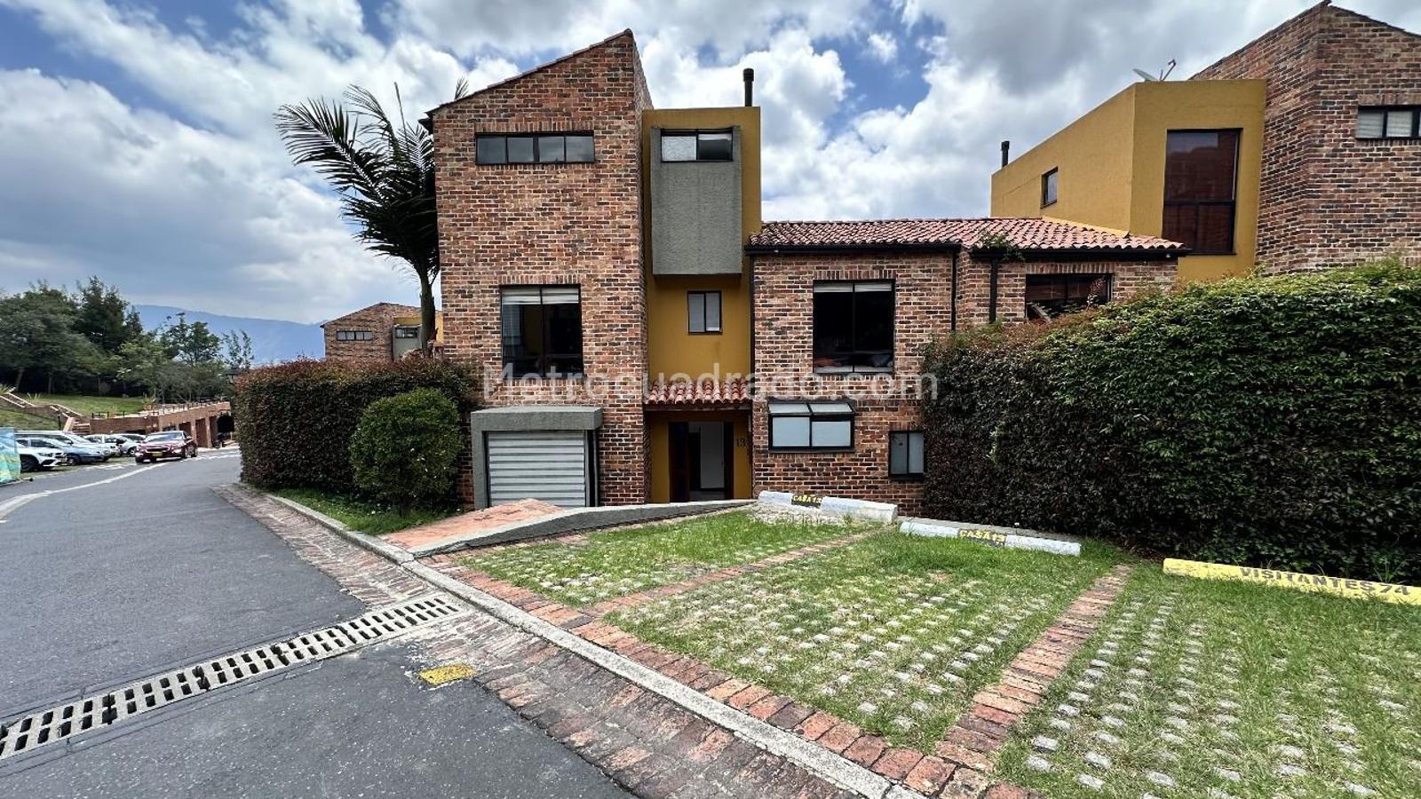 Casa en Venta  ALTOS DE CASA BLANCA