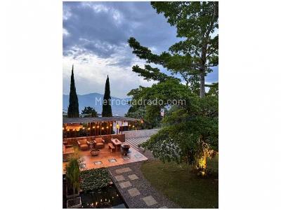 Casa de 4 alcobas en venta en El Poblado El Tesoro, Medellín, 970 m² · foto 5 de 17