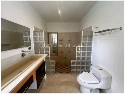 Casa de 5 alcobas en venta en El Escobero, Envigado · foto 11 de 18