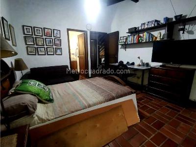 Casa de 4 alcobas en venta en Poblado Aguacatala, Medellín · foto 10 de 20