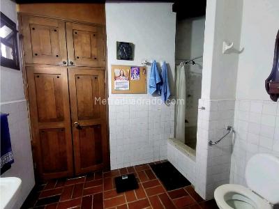 Casa de 4 alcobas en venta en Poblado Aguacatala, Medellín · foto 13 de 20