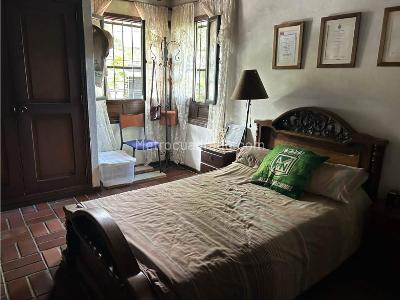 Casa de 4 alcobas en venta en Poblado Aguacatala, Medellín · foto 17 de 20
