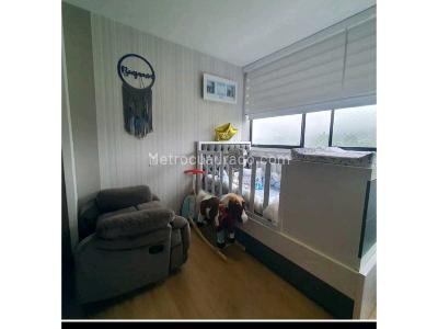 Apartamento de 3 alcobas en venta en La Loma De Las Brujas, Envigado, 124 m² · foto 2 de 17